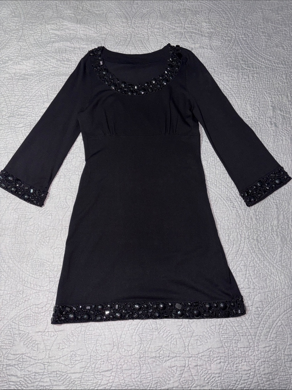 Black Long Sleeve Beaded Neckline Knee-length Dress, sz L